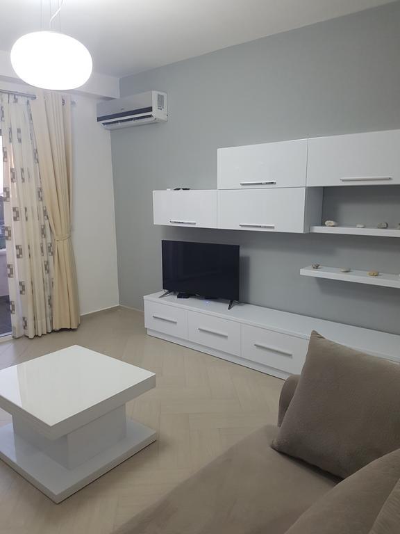 Modern Cozy Apartment Seaview Vlorë Екстериор снимка