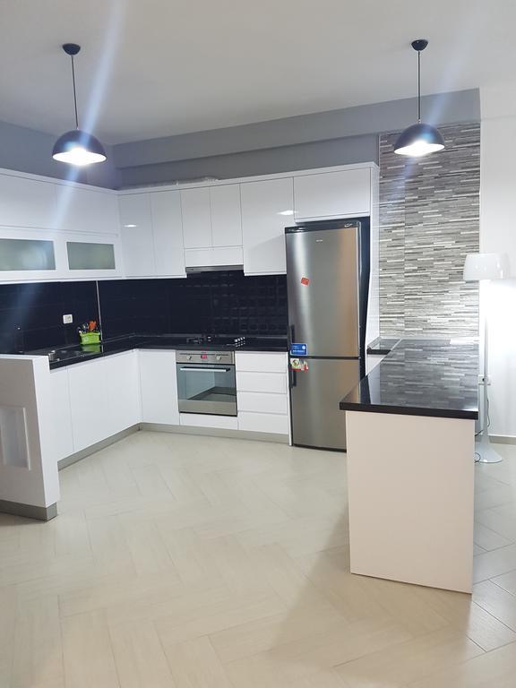 Modern Cozy Apartment Seaview Vlorë Екстериор снимка