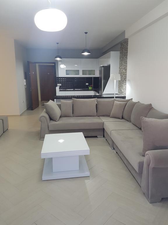 Modern Cozy Apartment Seaview Vlorë Екстериор снимка
