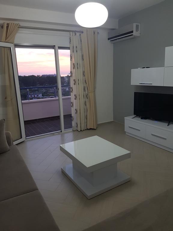 Modern Cozy Apartment Seaview Vlorë Екстериор снимка