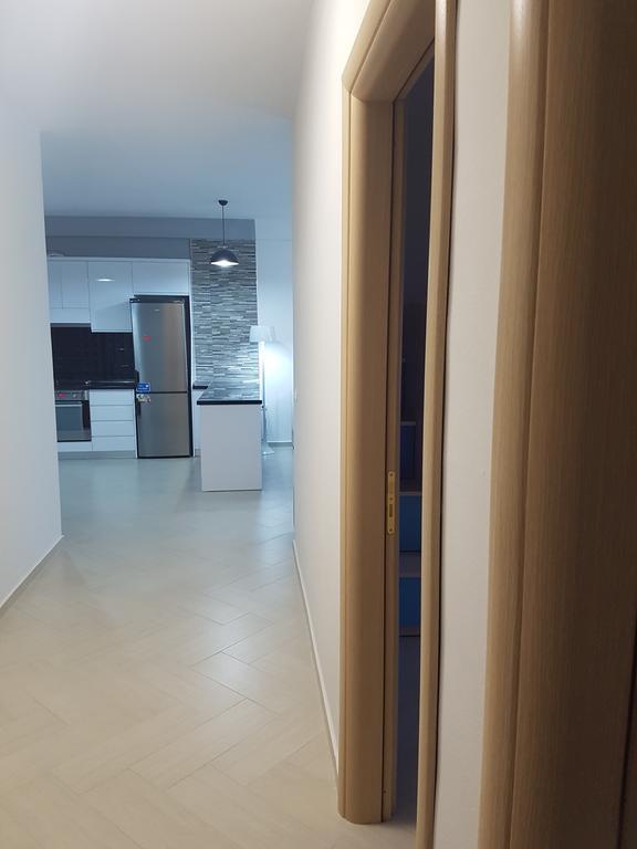 Modern Cozy Apartment Seaview Vlorë Екстериор снимка
