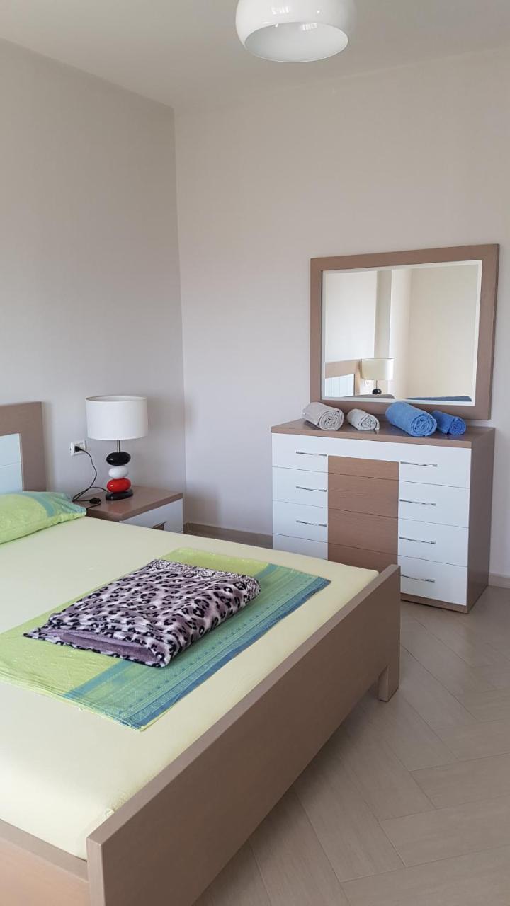 Modern Cozy Apartment Seaview Vlorë Екстериор снимка